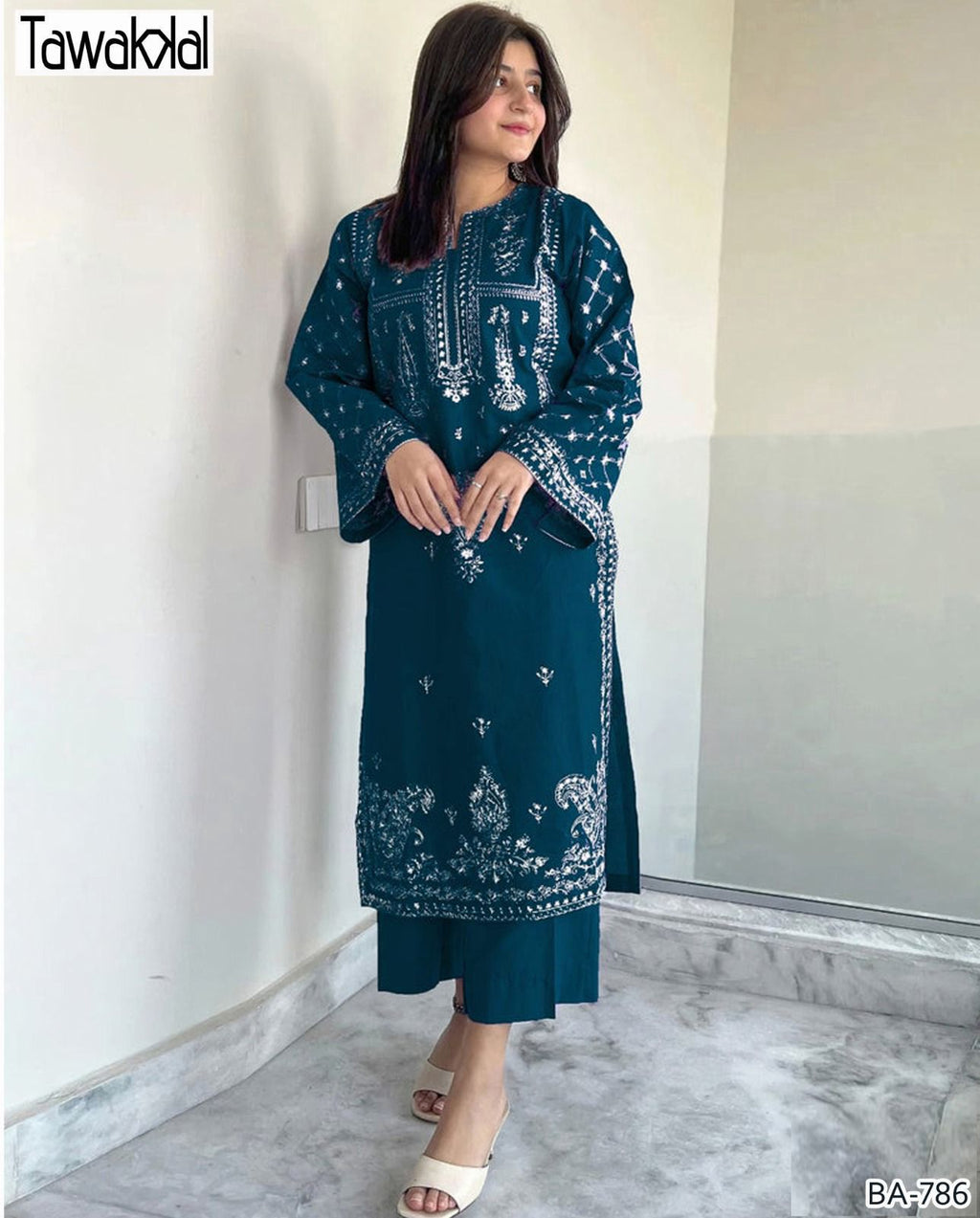 TAWAKAL EMBROIDED LAWN 2PC