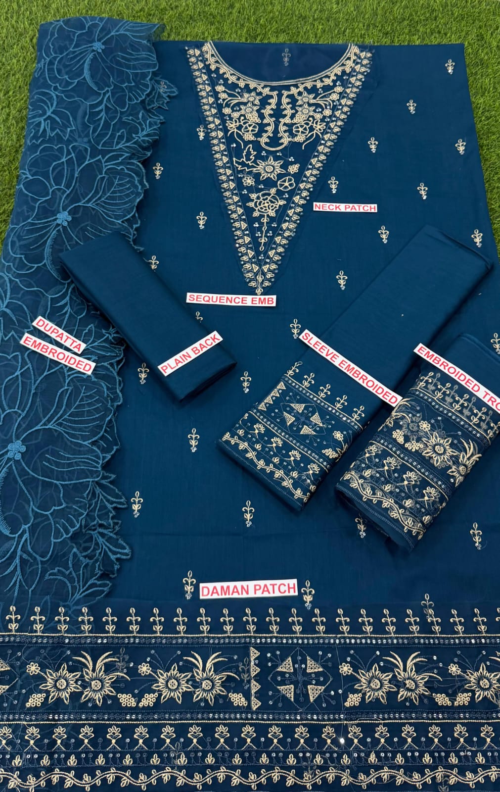 ALLYS EMBROIDED LAWN 3PC